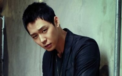 Park Yoo Chun giành giải Nam diễn viên chính xuất sắc nhất sau bê bối cưỡng dâm