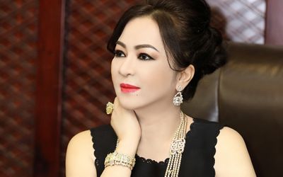 Bà Phương Hằng tiết lộ lý do cắt đứt mọi quan hệ với Nhâm Hoàng Khang, bác bỏ tin đồn 'trợ thủ đắc lực'
