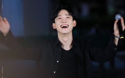 'Ông bố 2 con' Chen (EXO) chính thức có hoạt động đầu tiên sau khi xuất ngũ