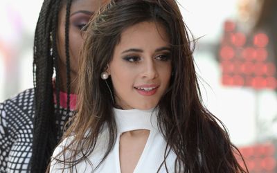 Camila Cabello biểu diễn mở màn chung kết Champion League