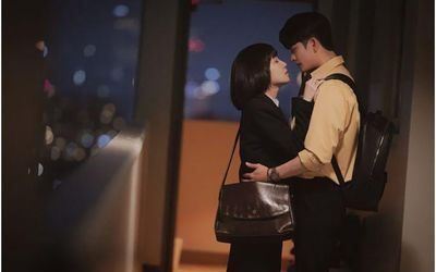 Ý nghĩa sau cảnh hôn làm bùng nổ rating Nữ Luật Sư Kỳ Lạ Woo Young Woo