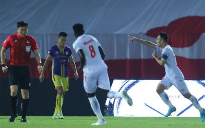 Trọng tài Malaysia bắt trận Sài Gòn gặp Hải Phòng