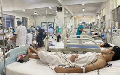 Ca mắc sốt xuất huyết năm 2022 của Hà Nội vượt ngưỡng cảnh báo dịch, diễn biến phức tạp