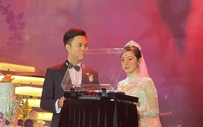 Loạt ảnh hiếm hoi trong hôn lễ của 'thánh nữ bolero' Jang Mi