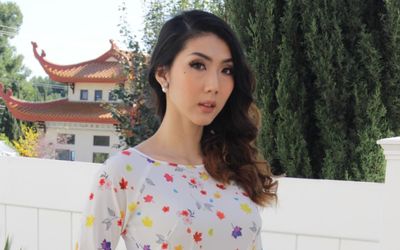 Ngọc Quyên cầu xin khách hàng ngừng chửi, tiết lộ phải 'cày sống chết' để sinh tồn nơi đất khách