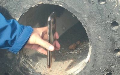 Vụ bé trai rơi xuống trụ bê tông sâu 35 mét: Truyền nước xuống nhưng chưa thấy nạn nhân dùng đến
