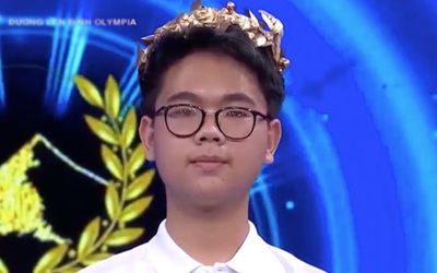 Nam sinh đầu tiên giành điểm tuyệt đối phần thi yêu cầu tốc độ và chính xác của Olympia 23