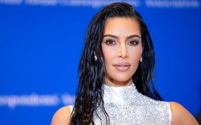 Gội đầu 5 ngày 1 lần và loạt bí quyết làm đẹp từ Kim Kardashian