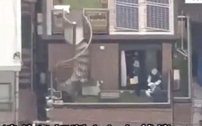 Nghe thấy tiếng động lạ trong đêm ở nhà hàng xóm, sự việc kinh hoàng được phát hiện sau đó
