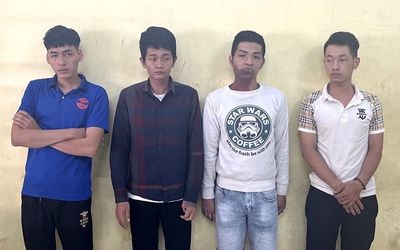 Che camera rồi thi nhau 'làm bậy', nhóm thanh niên khiến chủ nhà chết lặng lúc phát hiện ra