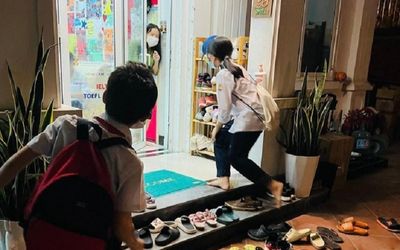 Bộ GD&ĐT: Cấm giáo viên dạy thêm chính học sinh của mình