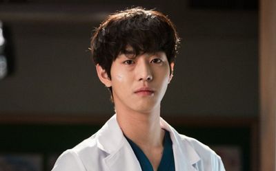 Người Thầy Y Đức 3 của Ahn Hyo Seop - Lee Sung Kyung chốt lịch lên sóng