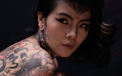 Nữ thợ xăm trải lòng về công việc xăm vùng 'khó nói': Từng bị gia đình từ mặt, hàng xóm dị nghị