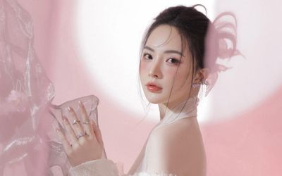 Hotgirl Xuân Tiên - Vừa xinh đẹp, bản lĩnh, kiếm tiền 'cực đỉnh'