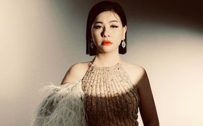 Bị chê bai lối make up dìm nhan sắc, Cát Phượng phản pháo cực gắt
