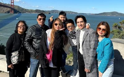 Đan Trường đưa bố mẹ sang Mỹ hội ngộ cùng cháu nội