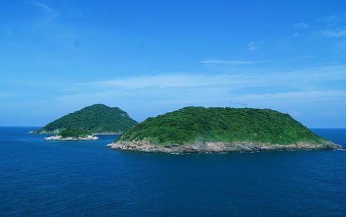 Mùa hè trên hòn đảo vào top bí ẩn nhất thế giới ở Việt Nam