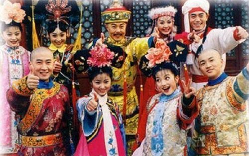 Quỳnh Dao xác nhận 'Hoàn Châu Cách Cách' sẽ được remake, netizen đồng loạt than trời