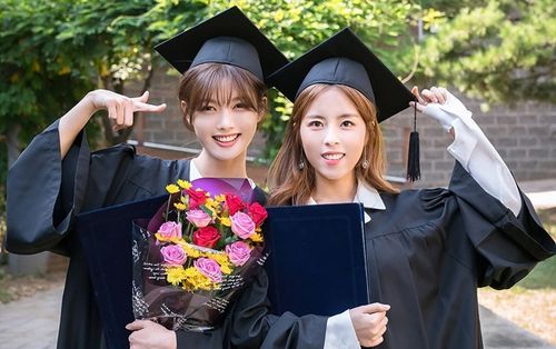 'Clean With Passion For Now': Đôi bạn thân Kim Yoo Jung và Dohee của 'Reply 1994' dự sẽ gây sốt màn ảnh