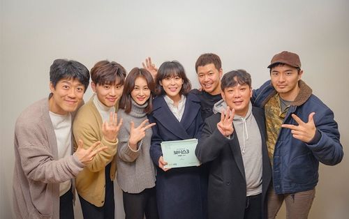 'Voice 3': Lee Jin Wook - Kang Ha Na và diễn viên tại buổi đọc kịch bản, sát nhân là ai?