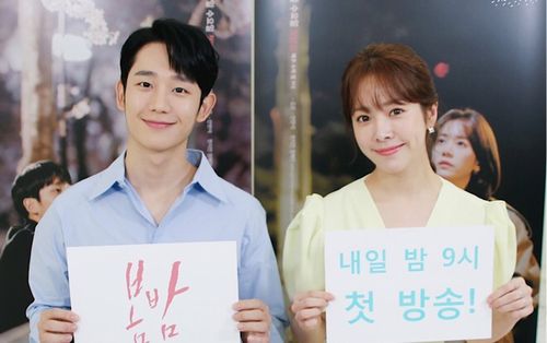 'Spring Night': Jung Hae In là bố đơn thân, không gọi Han Ji Min là 'noona' dù chênh lệch 6 tuổi