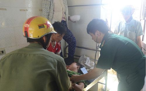 Mâu thuẫn với chồng, người phụ nữ dân tộc Mông ăn lá ngón tự tử