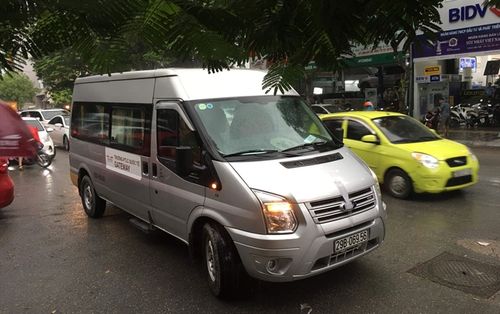 Thực nghiệm hiện trường vụ bé trai 6 tuổi tử vong sau khi bị bỏ quên trên xe đưa đón trường Gateway