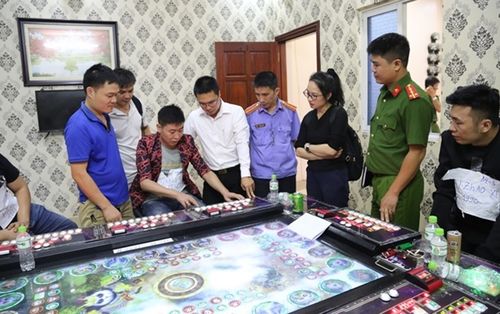 Triệt phá 5 tụ điểm cờ bạc núp bóng quán game ở Bắc Ninh do người Trung Quốc tổ chức