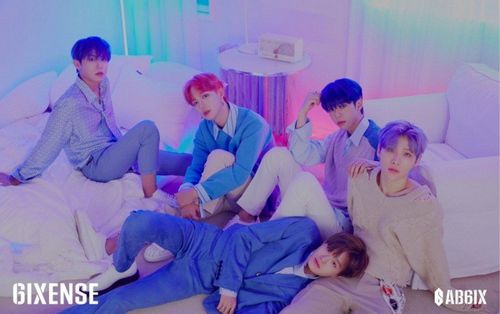 Bạn đã sẵn sàng với World Tour đầu tiên của AB6IX?