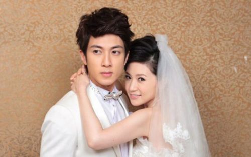 Ngô Tôn chia sẻ hình ảnh siêu ngọt ngào kỷ niệm 24 năm yêu nhau với bà xã