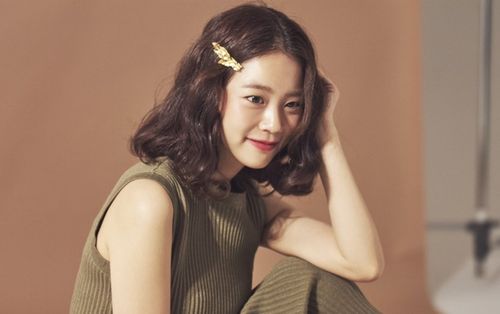 Từng được hơn 3 nam idol 'cưa cẩm', Han Seung Yeon (KARA) rục rịch kết hôn?