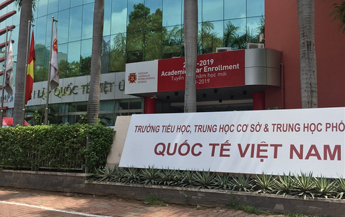 ‘Ồn ào’ chuyện học phí mùa dịch COVID-19, Bộ GD-ĐT nói gì?