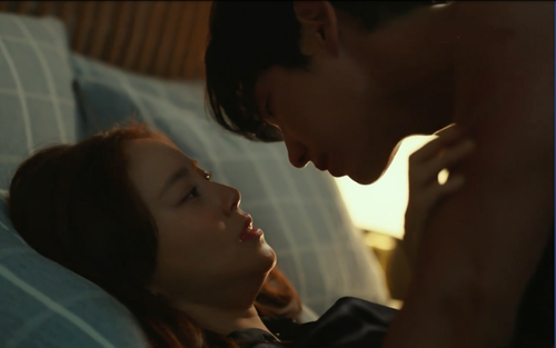 Tập 13 'Hoa của quỷ': Bất ngờ với cảnh giường chiếu của Lee Joon Ki và Moon Chae Won