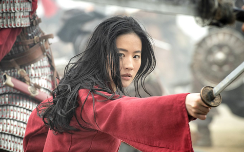 Mulan tiếp tục dính phốt, 'thuốc độc phòng vé' danh bất hư truyền
