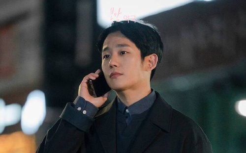 Lộ ảnh 'hẹn hò' ngọt ngào của Jung Hae In và Jisoo (Blackpink)