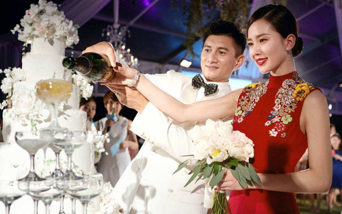 Lưu Thi Thi chứng minh tình bền chặt, gia đình hạnh phúc bên Ngô Kỳ Long và con trai