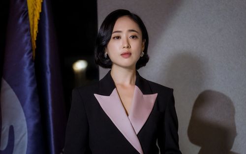 Trùm phản diện khiến phiên tòa công lý của Ji Sung lao đao ở Thẩm Phán Ác Ma là ai?