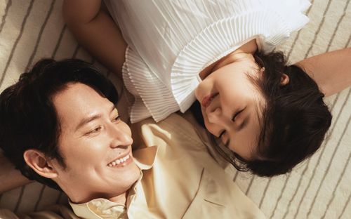 Huy Khánh 'tung' bộ ảnh cực kỳ ngọt ngào bên con gái 9 tuổi