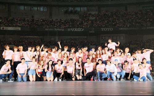 Fan mừng hết lớn khi concert chung trực tiếp của nhà SM đã trở lại sau gần 3 năm với dàn line up hùng hậu
