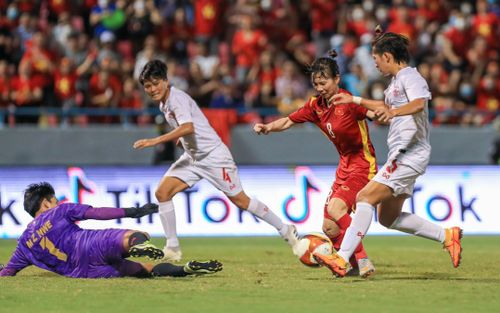 Tuyển nữ Việt Nam xuất sắc vào chung kết gặp Thái Lan: Chiến thắng đầy quả cảm!