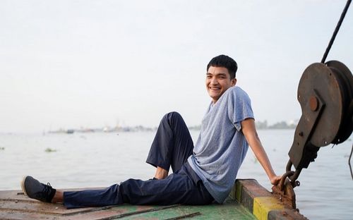 Quá khứ nghèo khó của Mạc Văn Khoa, từng chở gạch thuê để kiếm sống