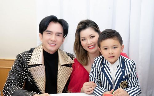 Đan Trường lộ khoảnh khắc thân mật cùng vợ cũ, đang 'nối lại tình xưa'?