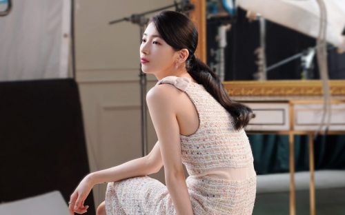 Mãn nhãn với gu thời trang cổ điển của 'tiểu thư giả mạo' Suzy