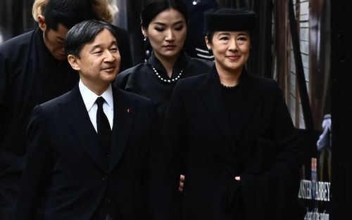 Khách mời trong lễ tang nữ hoàng Elizabeth II ăn mặc đỉnh cỡ nào?