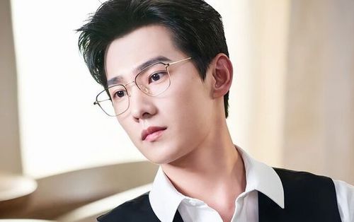 Những nam diễn viên giành top 1 Baidu 10 năm qua: Dương Dương góp mặt 2 lần nhưng chưa phải bất ngờ nhất