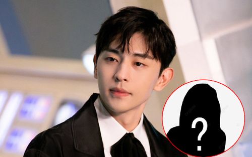 Lộ mặt bạn gái tin đồn của Đặng Luân, netizen: Sao trông y hệt Đường Yên thế kia?