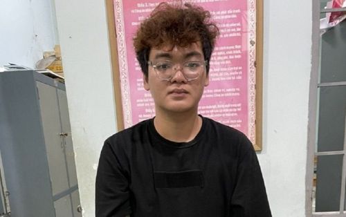 Dụ dỗ bạn gái 'khoe cơ thể', thanh niên SN 2003 nhận kết 'đắng'