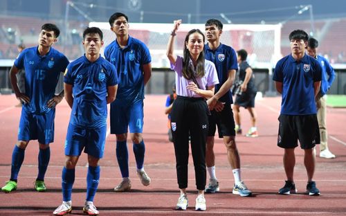 Nữ tỷ phú Madam Pang công bố tiền thưởng khủng sau khi Thái Lan thắng Campuchia
