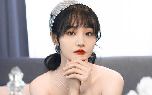 Trịnh Sảng lộ diện sau thời gian dài ở ẩn: Xuống sắc thấy rõ, không còn khí chất ngôi sao