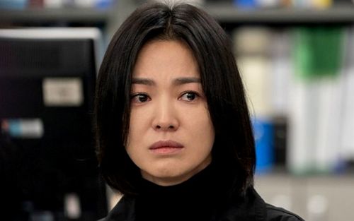 Giáo sư Hàn lo lắng cho số phận phim The Glory 2 của Song Hye Kyo